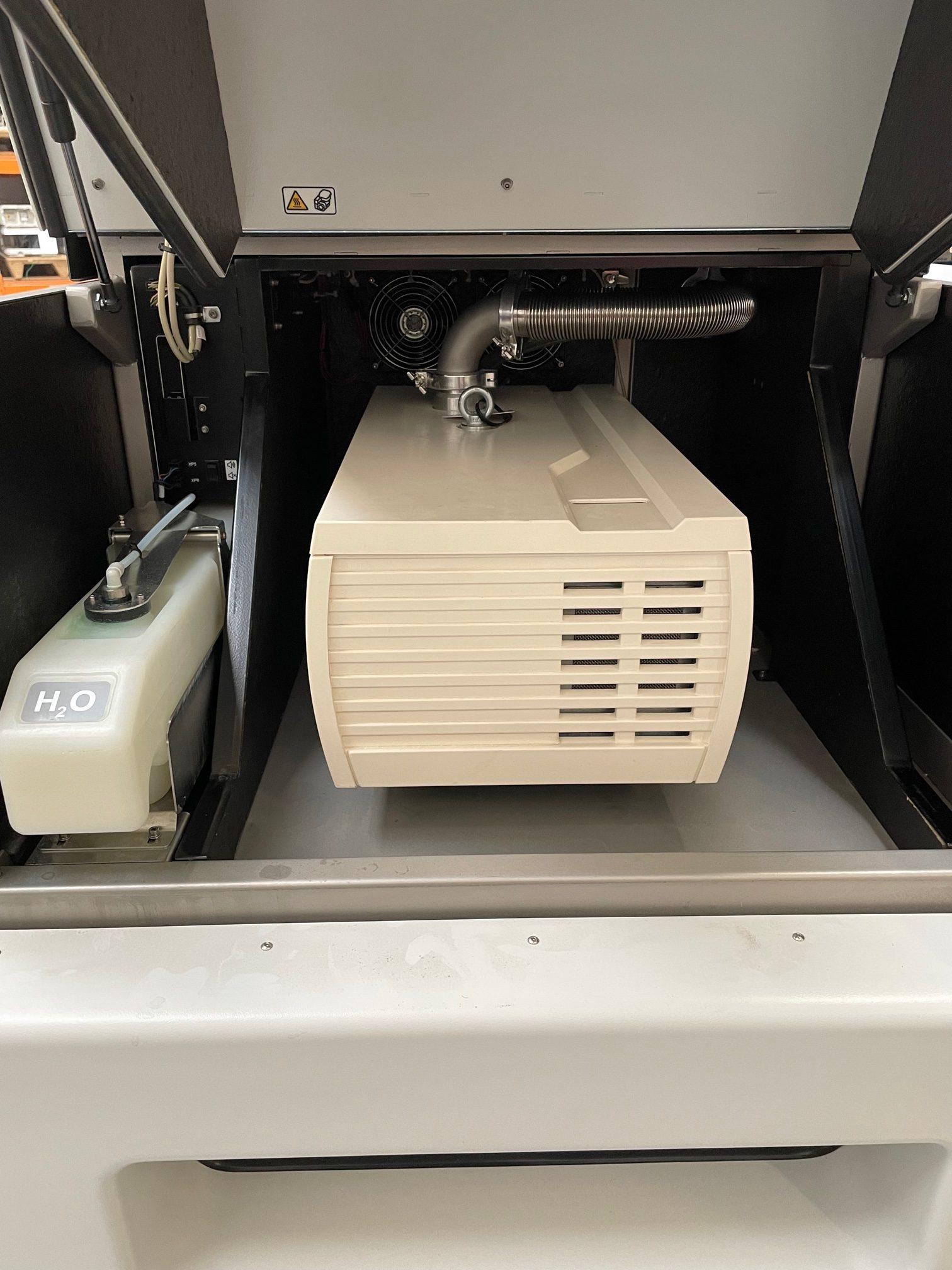 Leybold ECODRY 65 PLUS Pump
